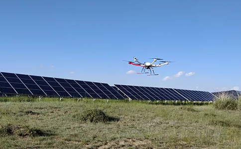 清洗外墙用的无人机